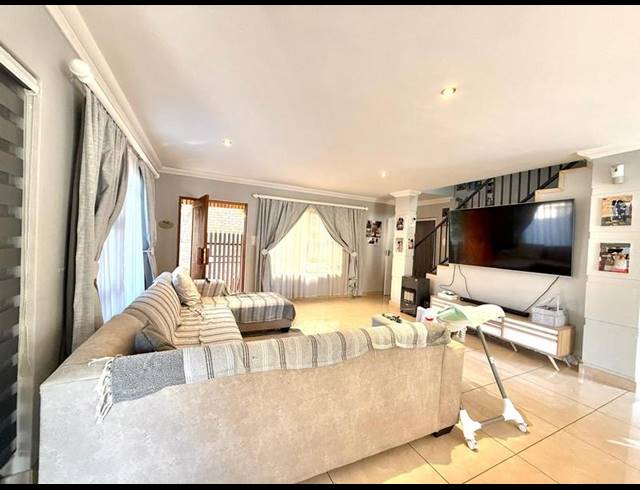 3 BEDROOM CLUSTER FOR SALE IN NEW REDRUTH